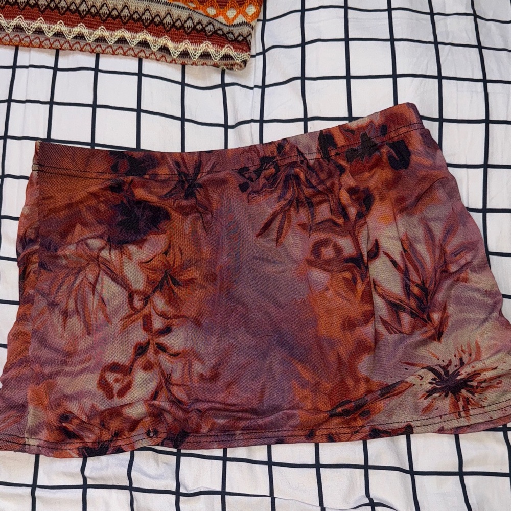 PrettyLittleThing Rust Ombre Skirt